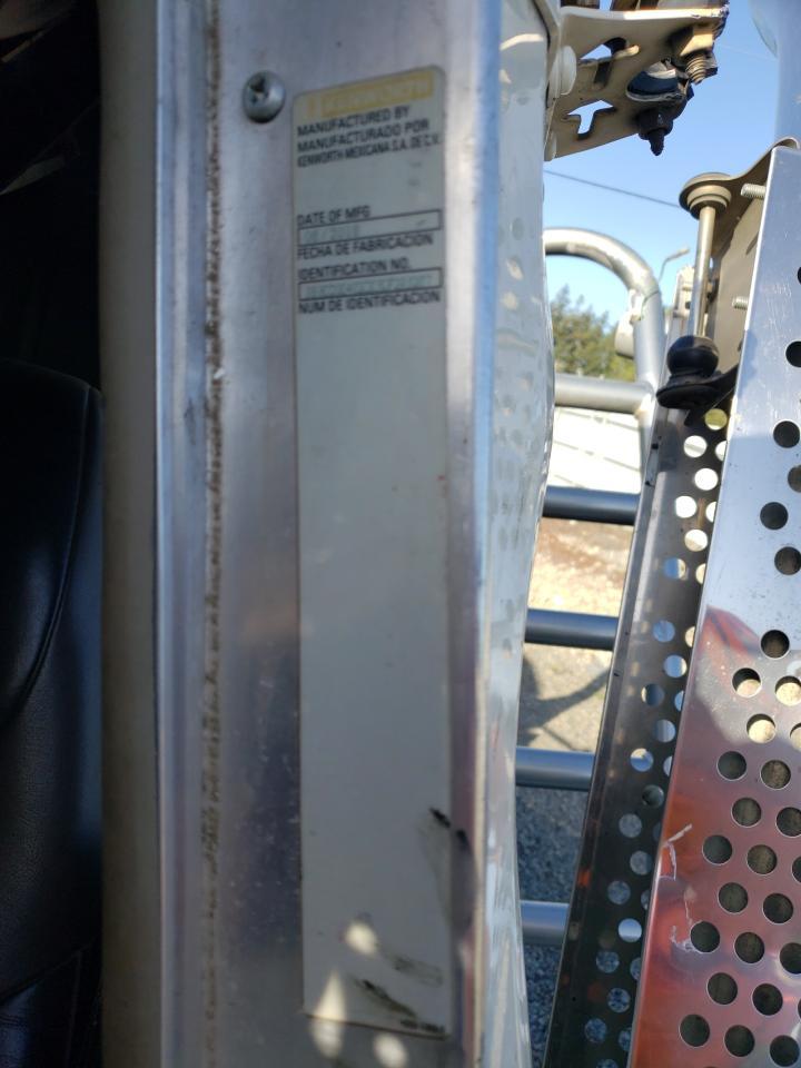 2019 Kenworth T800 Truck Cab AND Chassis