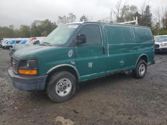 2004 GMC Savana G3500