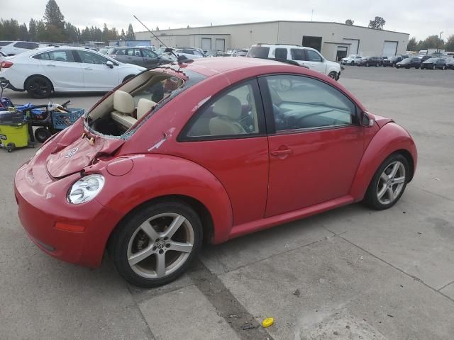 2009 Volkswagen New Beetle S