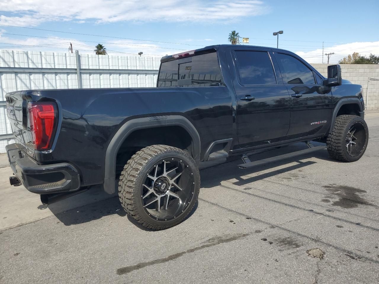 2022 GMC Sierra K2500 AT4