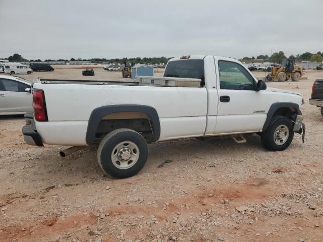 2004 Chevrolet Silverado C2500 Heavy Duty