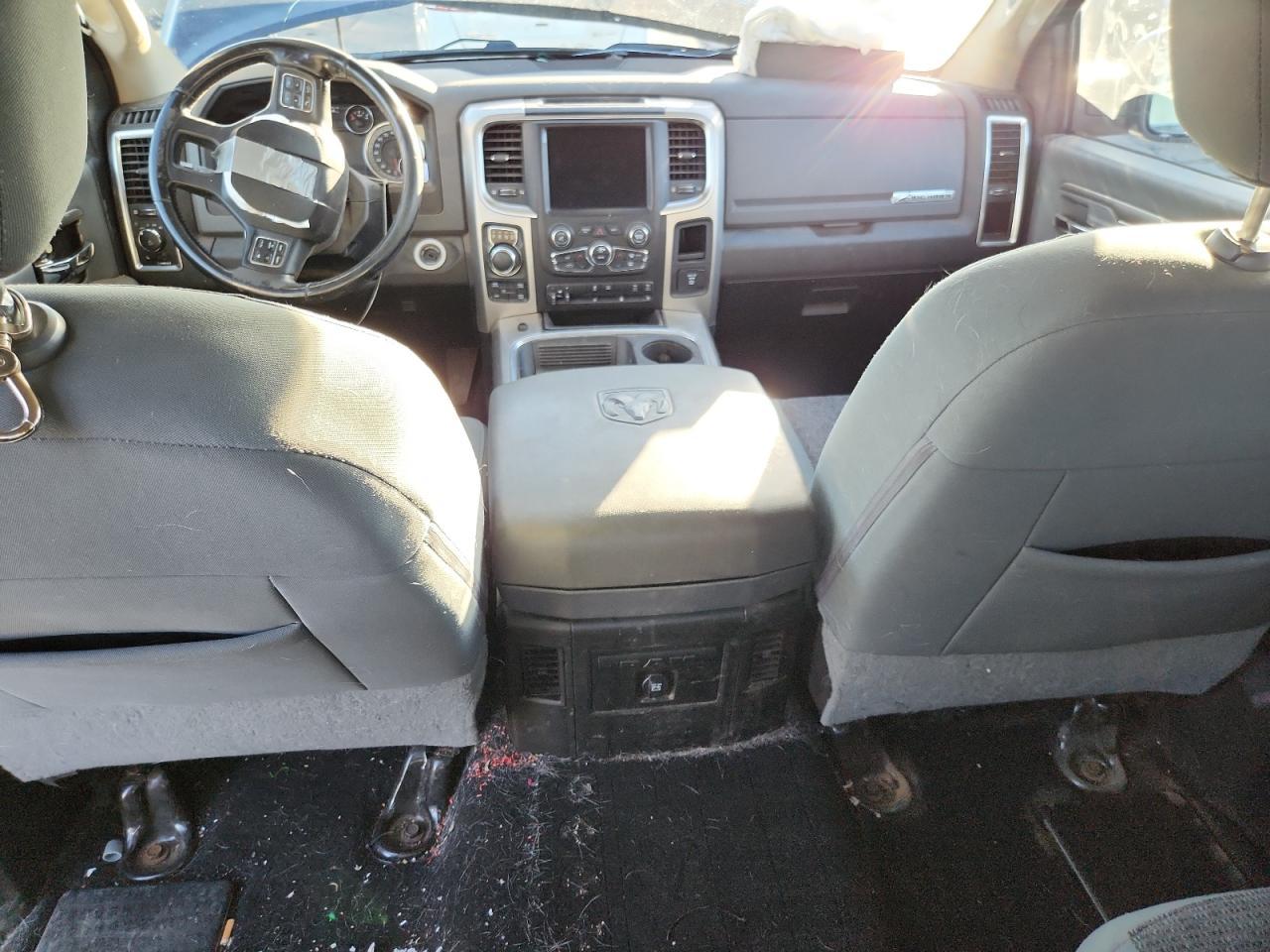 2019 Dodge RAM 1500 Classic SLT