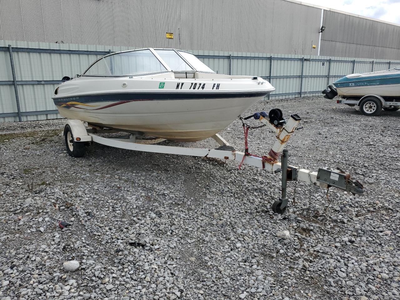 2001 Bayliner Boat