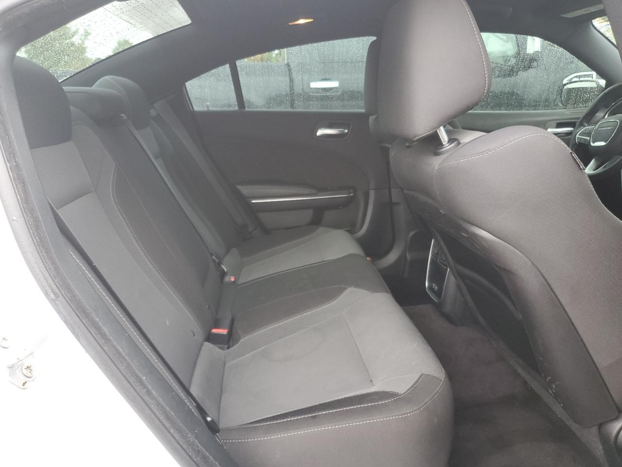 2016 Dodge Charger sxt