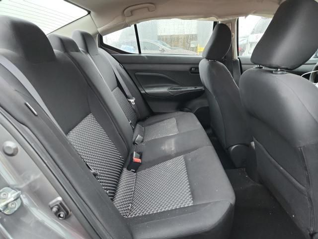 2021 Nissan Versa s