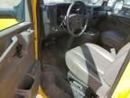 2022 GMC Savana CUT-BOX Truck