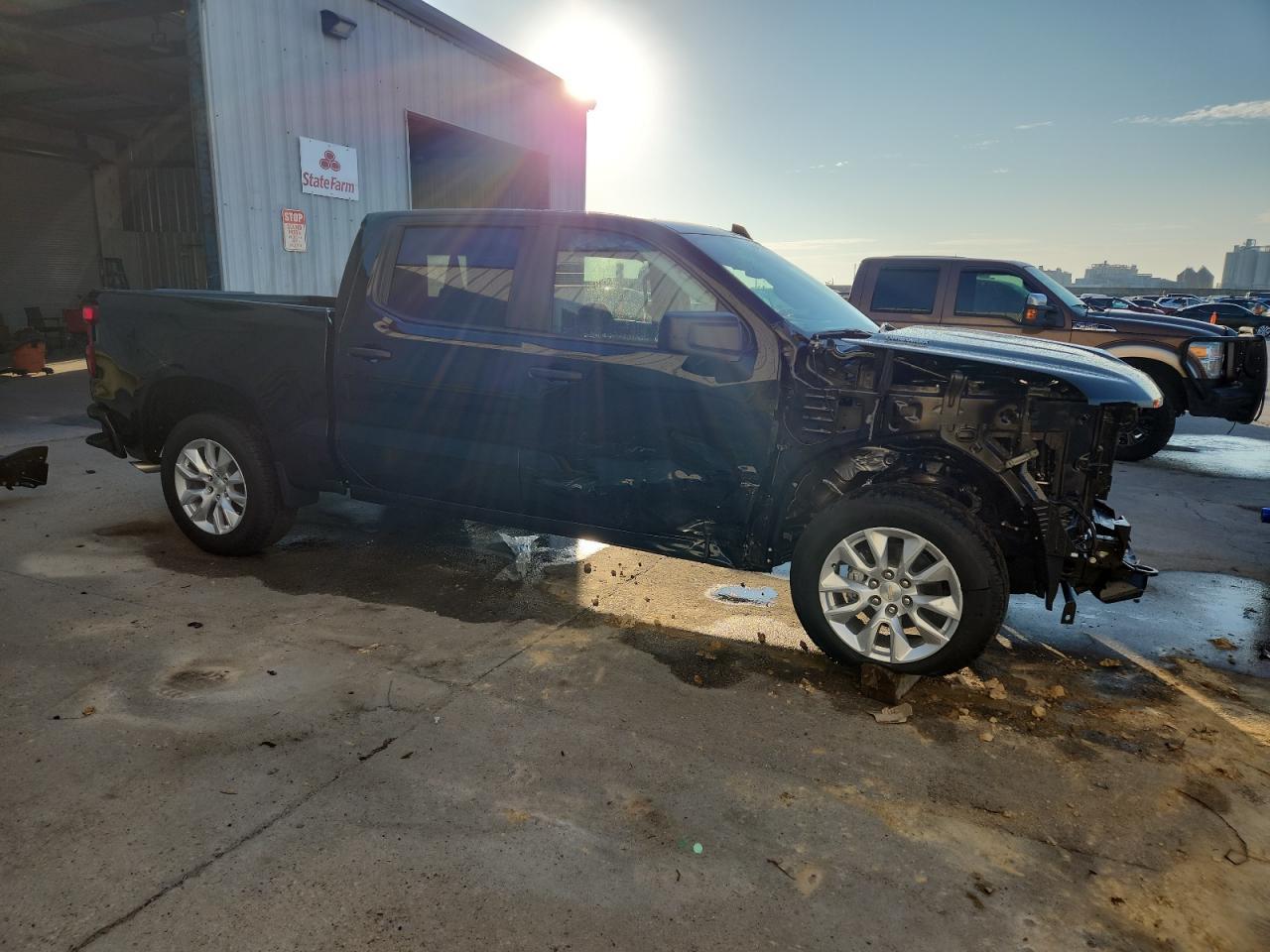 2026 Chevrolet Silverado C1500 Custom
