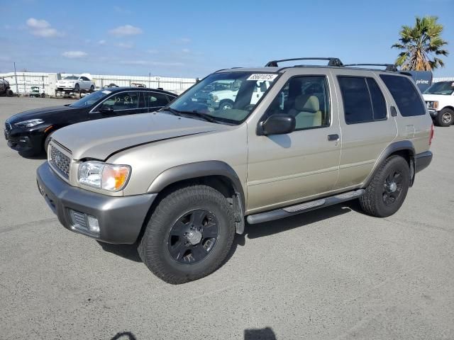 2000 Nissan Pathfinder LE