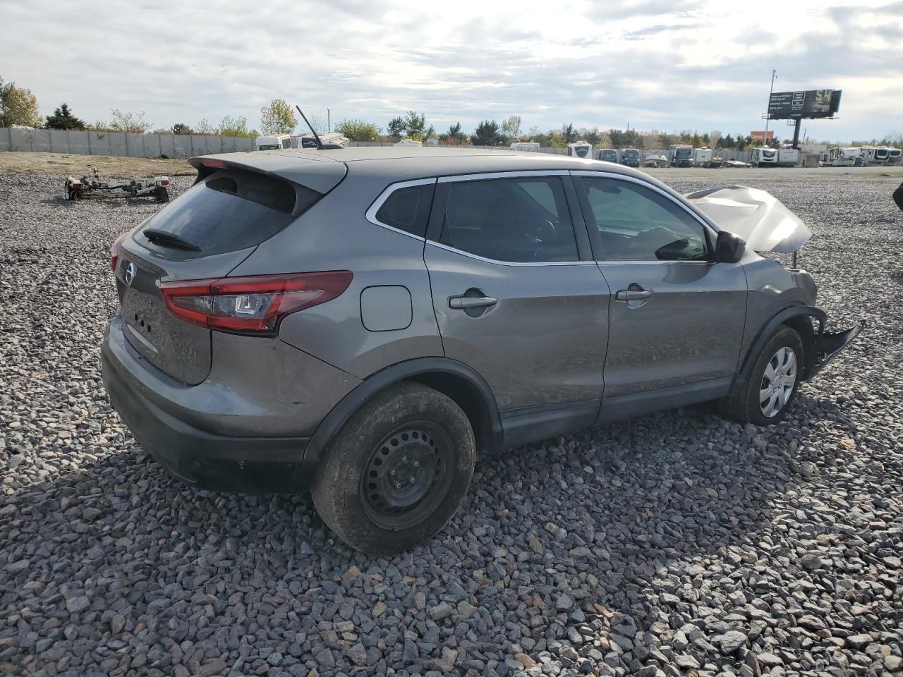 2020 Nissan Rogue Sport s