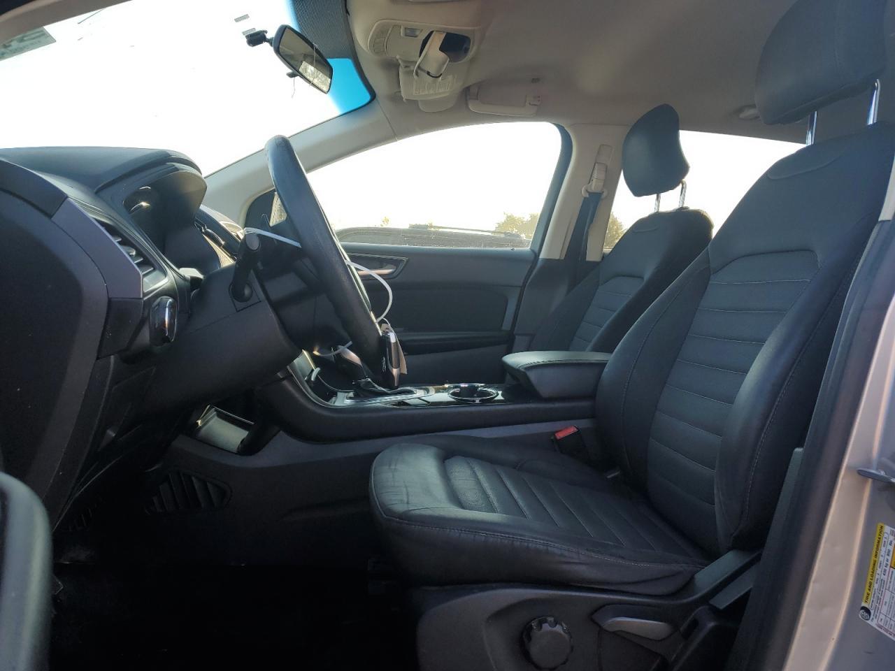 2016 Ford Edge se