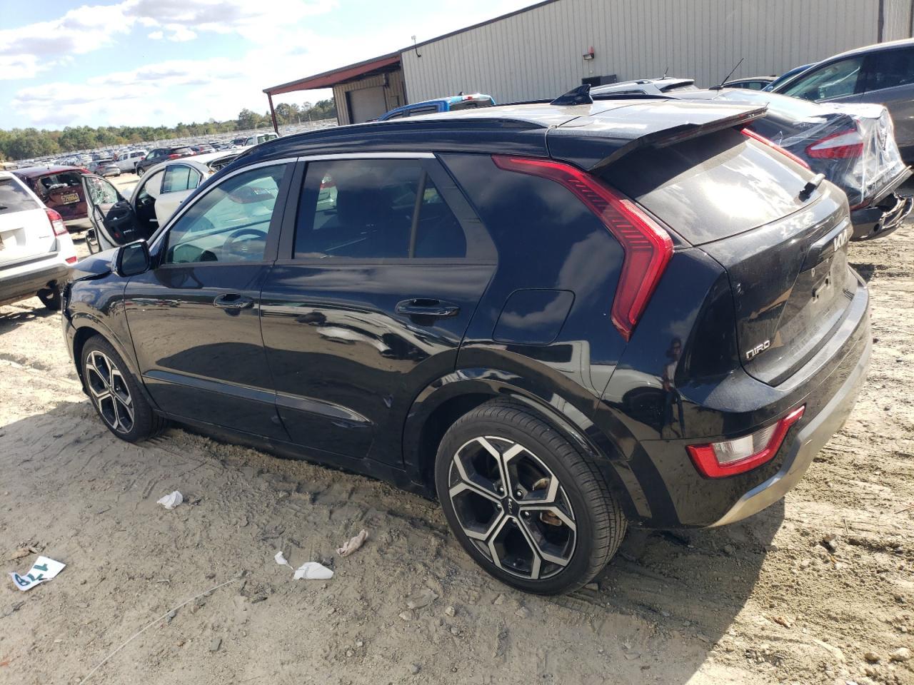 2023 KIA Niro ex