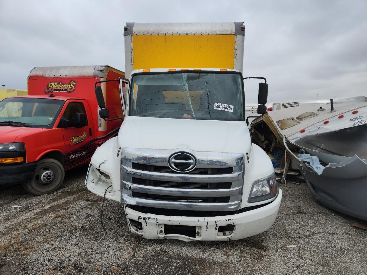 2017 Hino 258/268 BOX Truck