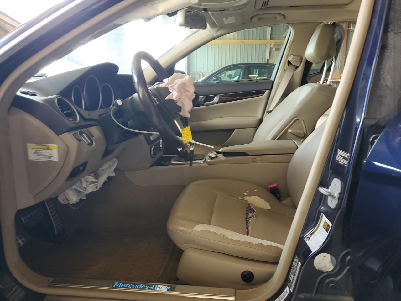 2014 Mercedes-Benz C 250