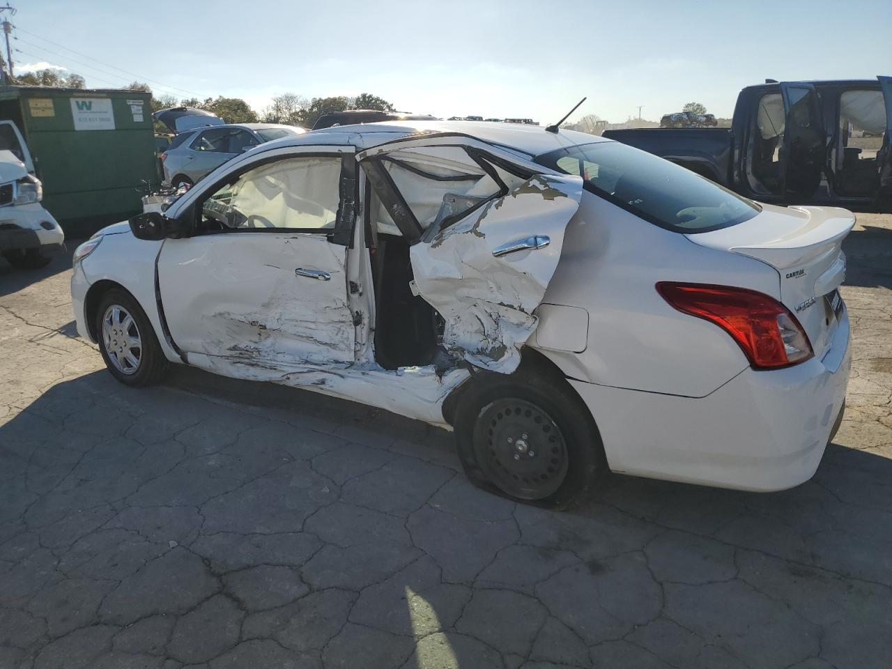 2019 Nissan Versa s