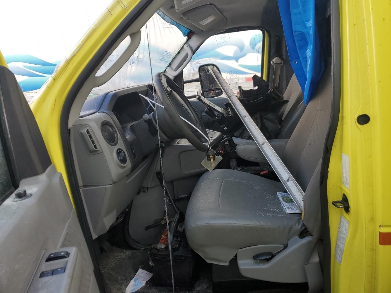 2015 Ford E350 Ambulance