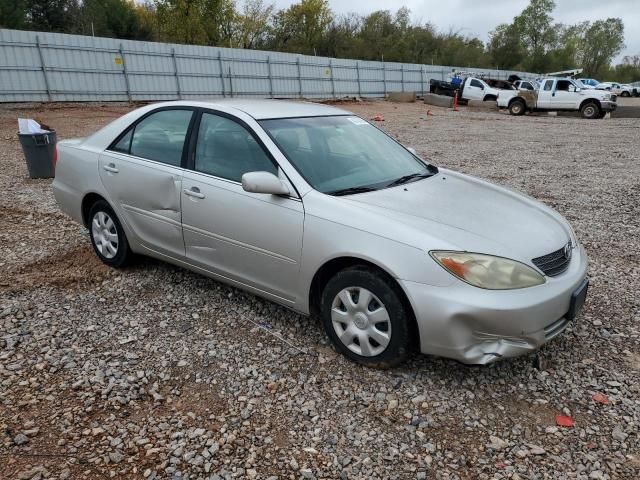 2004 Toyota Camry le