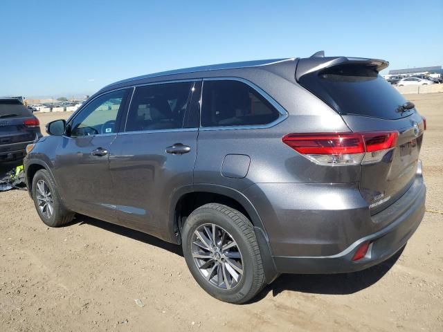 2018 Toyota Highlander SE