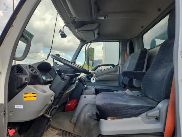 2020 Hino 195