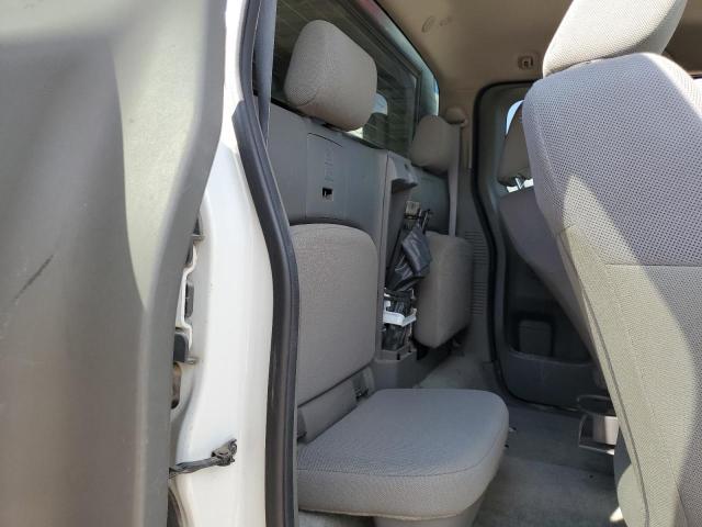 2015 Nissan Frontier s