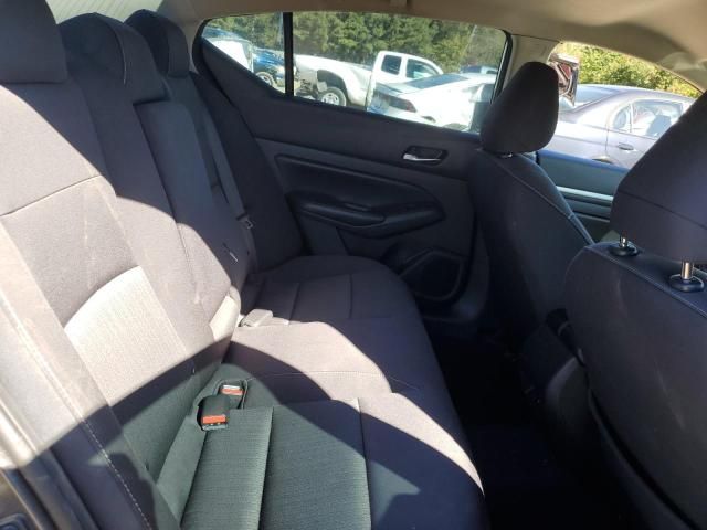 2022 Nissan Altima sv