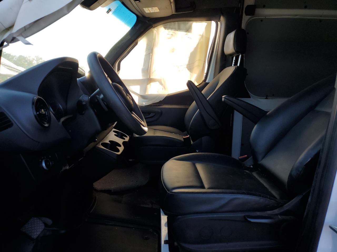 2024 Mercedes-Benz Sprinter 2500