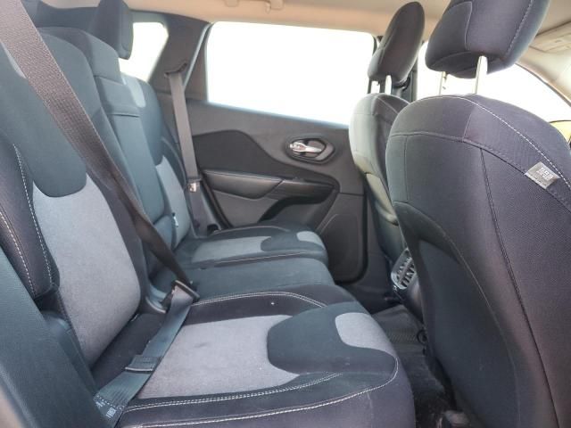 2015 Jeep Cherokee Sport