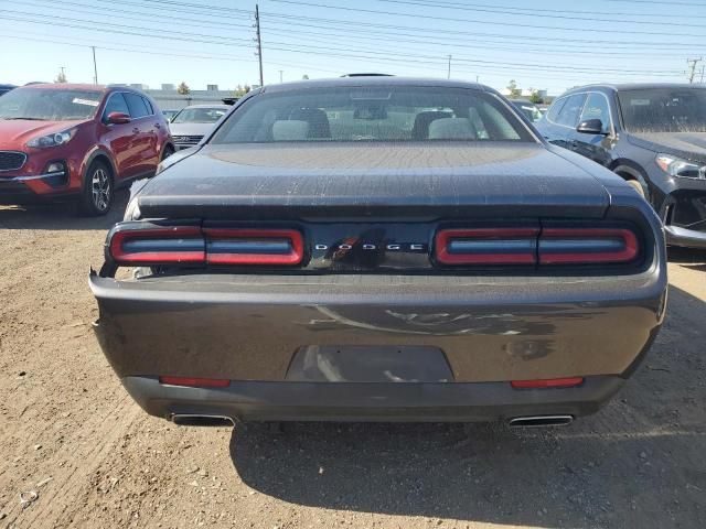 2016 Dodge Challenger SXT