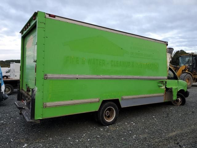 2008 GMC Savana CUT-Trucks Expeditor Truck