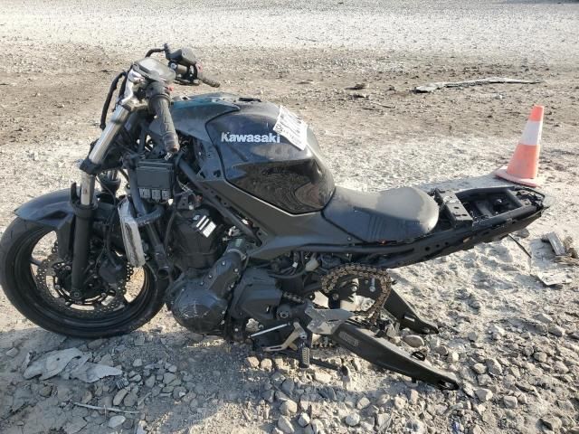 2021 Kawasaki EX650 M