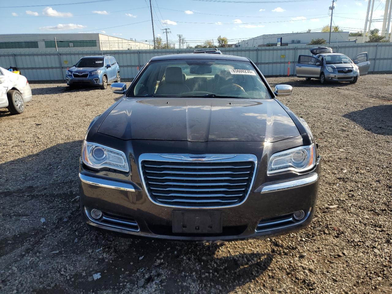 2012 Chrysler 300 Limited