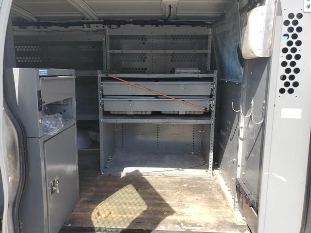 2013 Chevrolet Express G2500