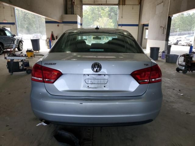 2015 Volkswagen Passat S
