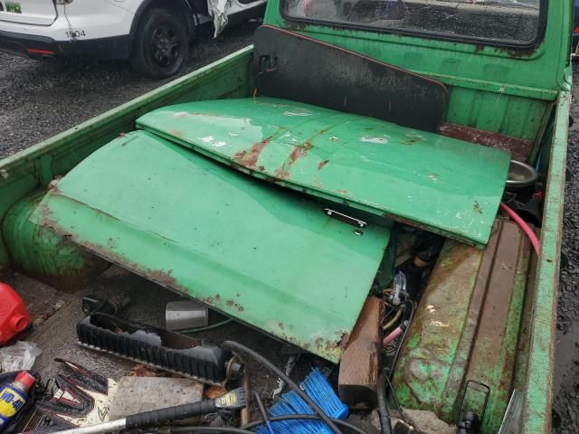 1975 Datsun Pickup