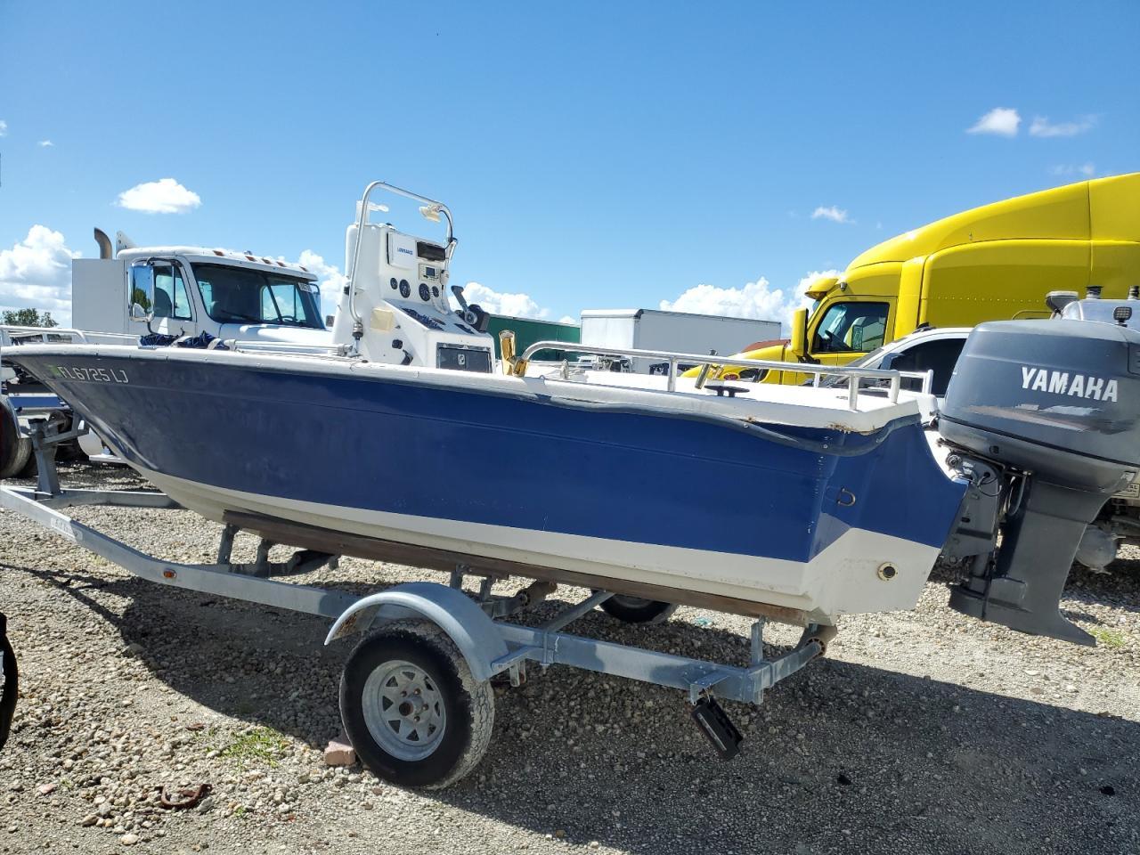 2000 Carolina Skiff 2000 Boat
