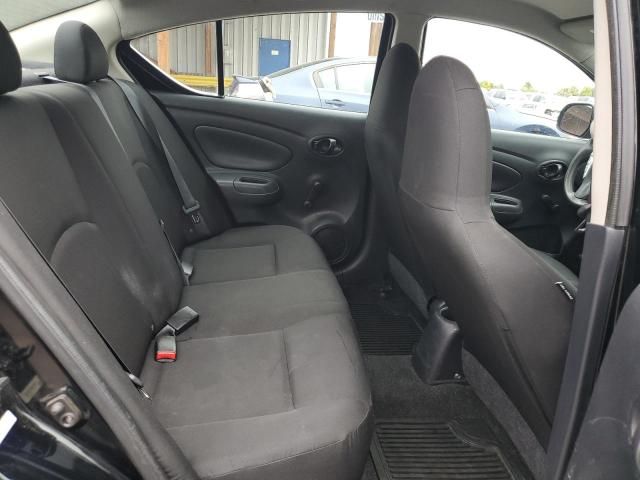 2015 Nissan Versa S