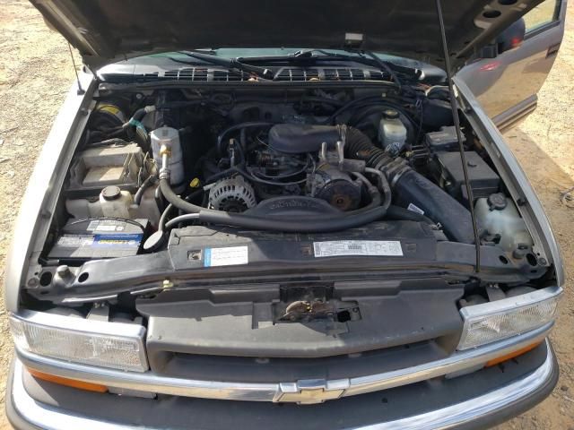 2001 Chevrolet S Truck S10