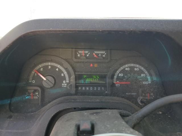 2009 Ford Econoline E350 Super Duty Cutaway Van