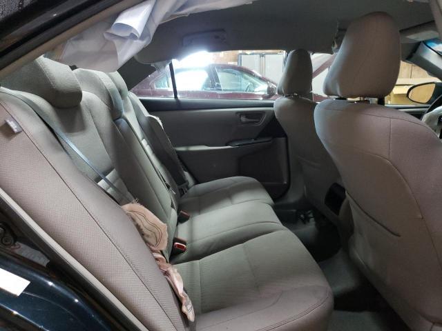 2016 Toyota Camry Hybrid le