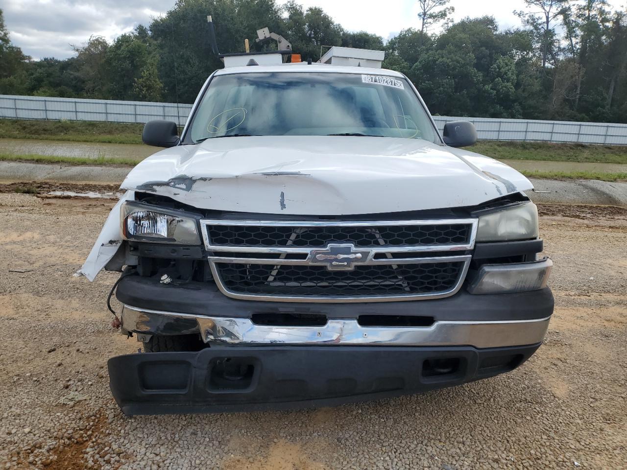 2007 Chevrolet Silverado Utility / Service Truck