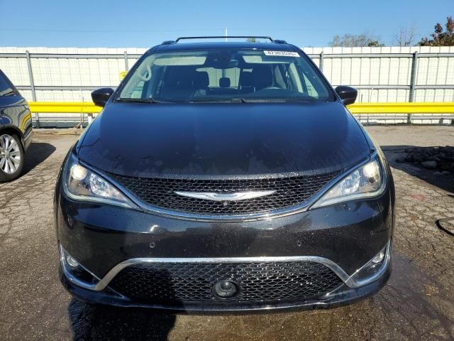 2017 Chrysler Pacifica Touring L Plus