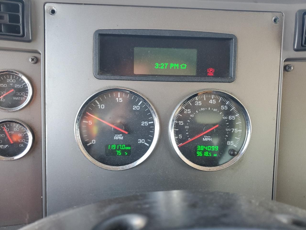 2015 Kenworth Construction T270