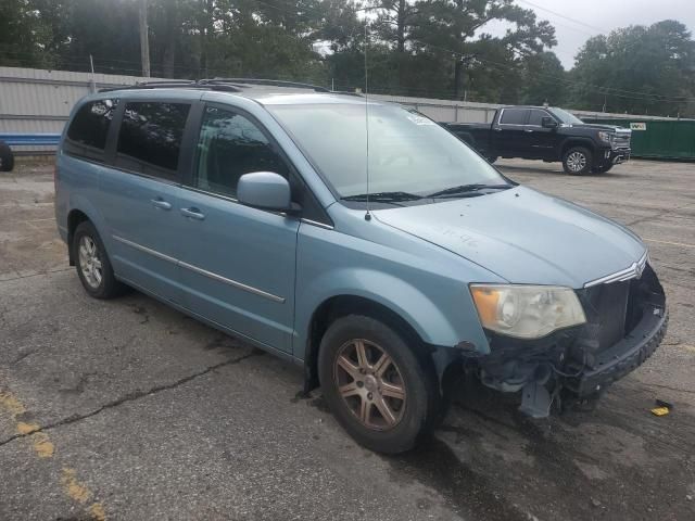 2009 Chrysler Town & Country Touring