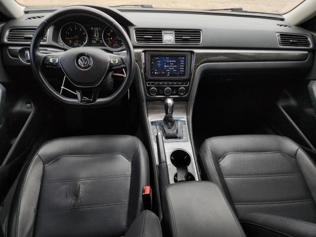 2016 Volkswagen Passat SE