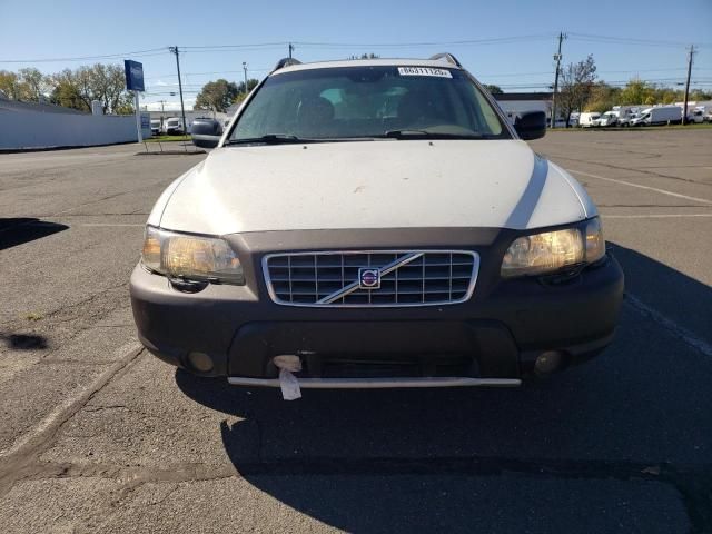 2004 Volvo XC70