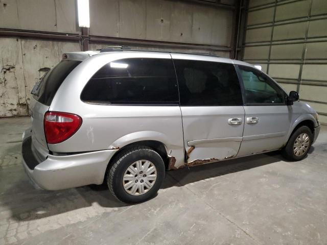 2005 Chrysler Town & Country lx