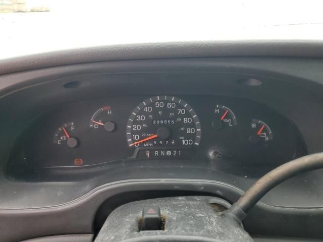 2003 Ford Econoline E150 Van