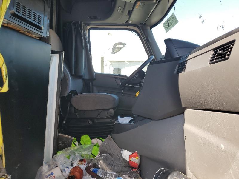 2020 International LT625 Semi Truck