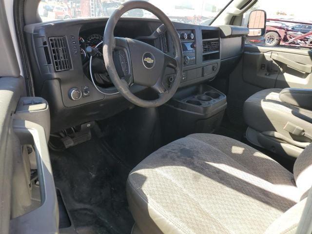 2016 Chevrolet Express G2500