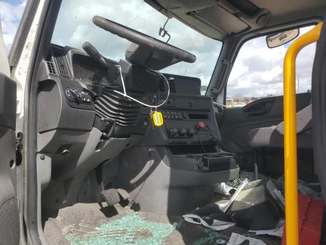 2024 International Rh613 Semi Truck