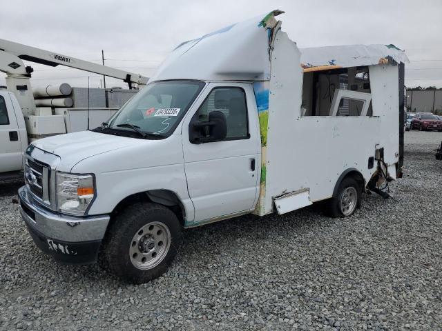 2025 Ford Econoline E350 Super Duty Cutaway Van